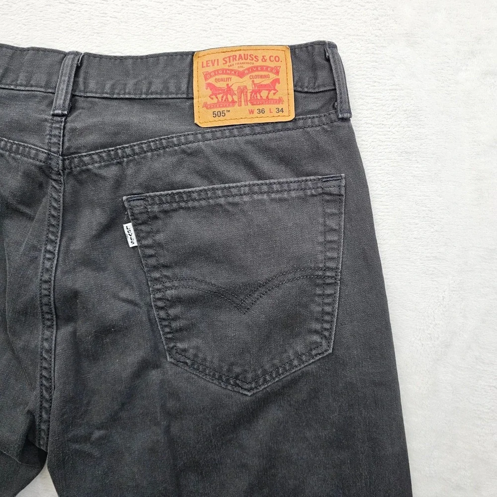 Levi's 505 Jeans Mens 36x32 Black Faded‎ Regular Straight White Tab Denim Skater